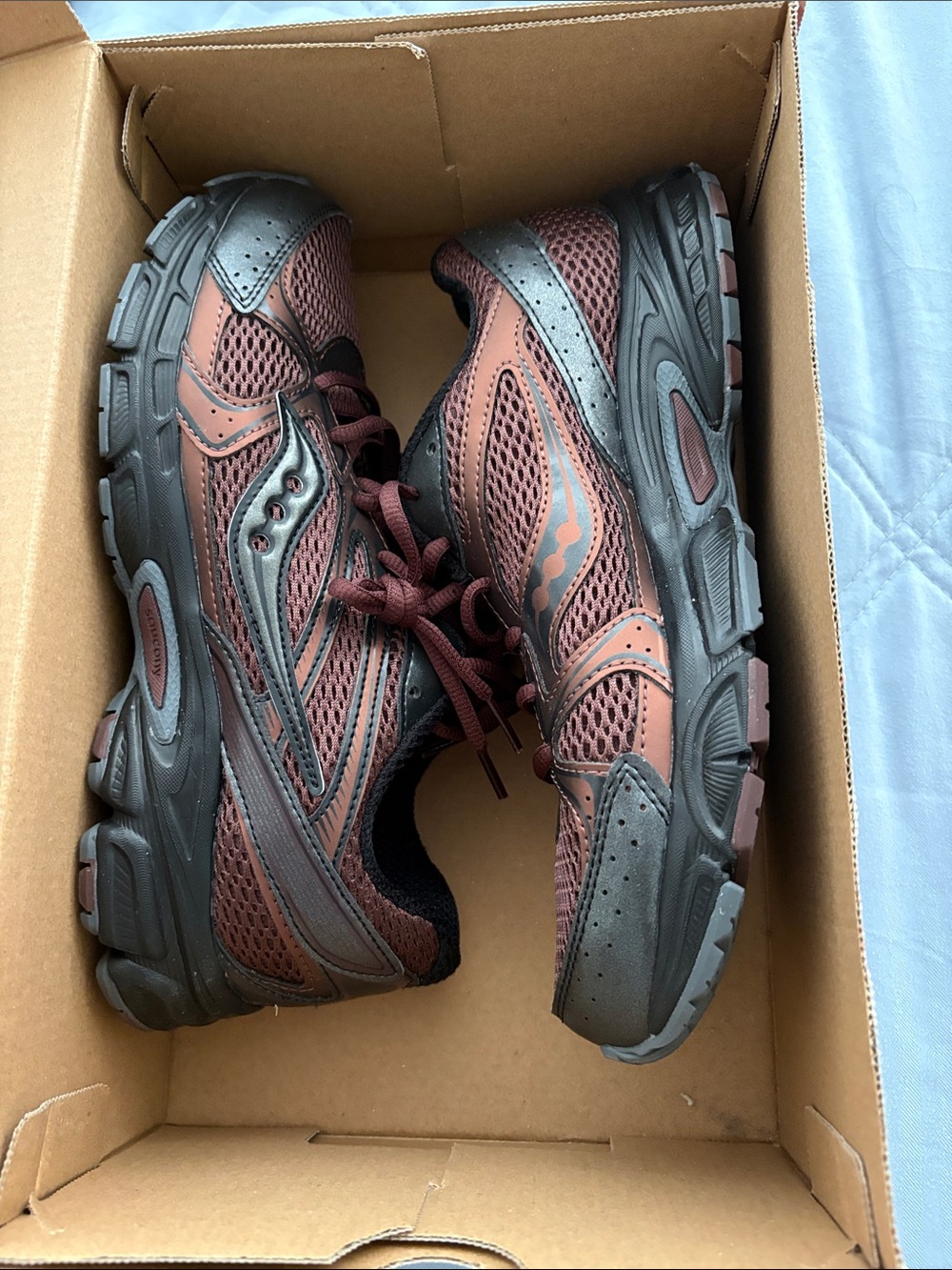 Saucony Women's Maroon and Black Athletic Running Shoes
